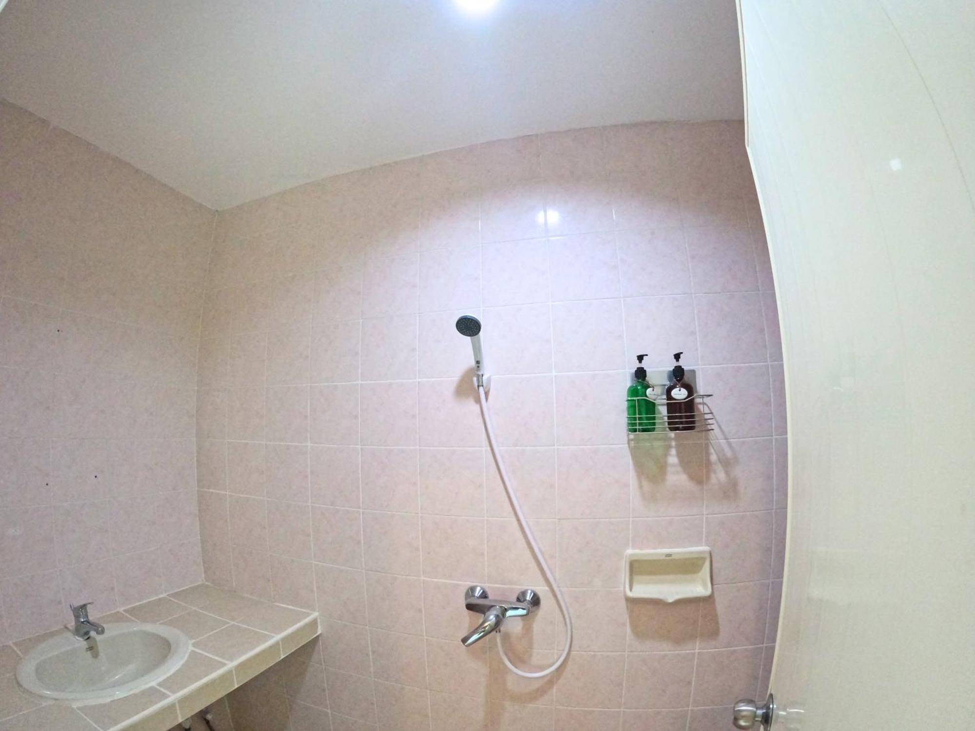 Kpop Hostel Karon Dış mekan fotoğraf