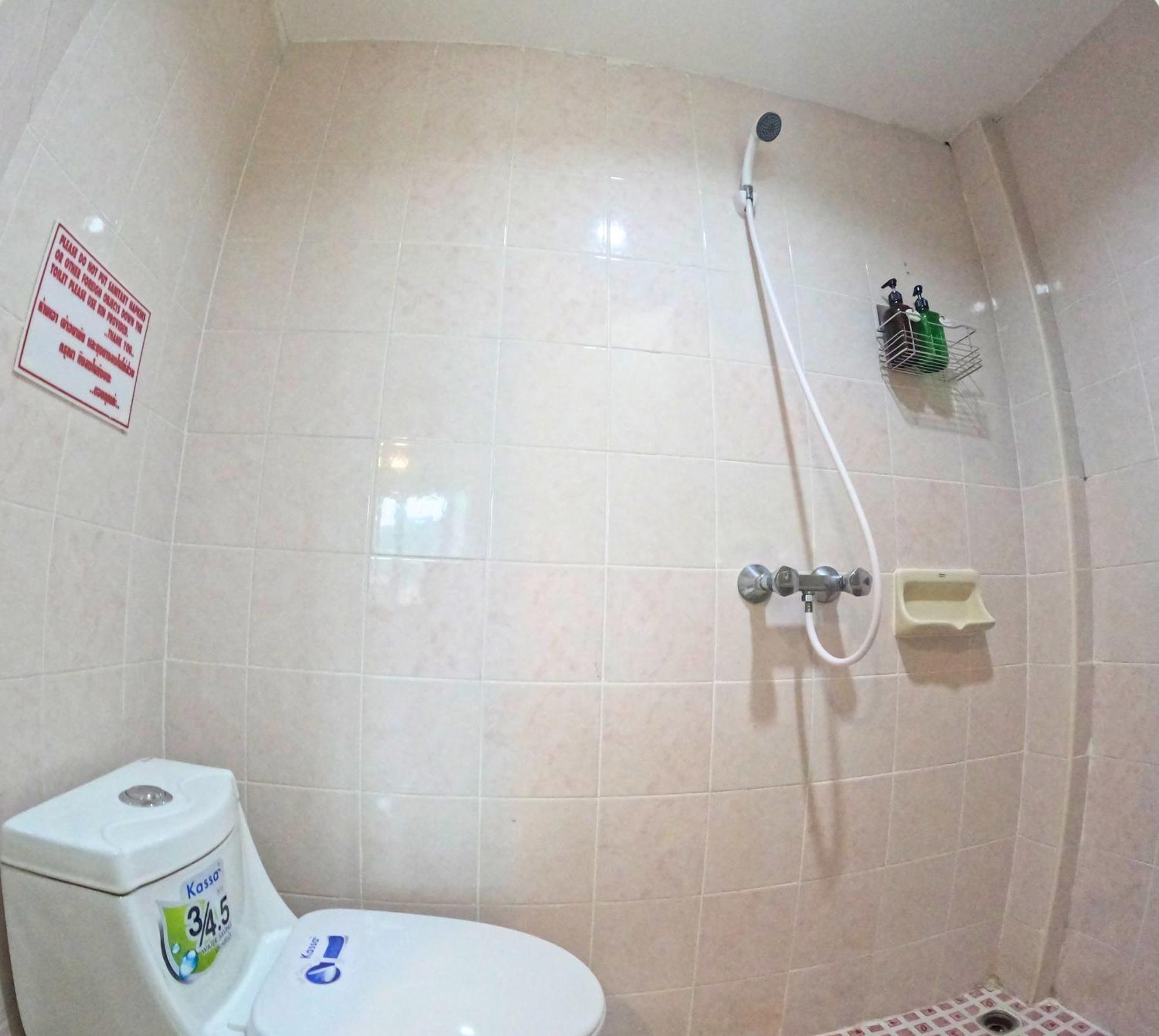 Kpop Hostel Karon Dış mekan fotoğraf